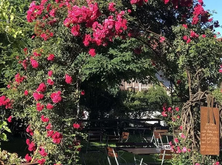 پانسیون Landgasthof Zum Kirchenwirt