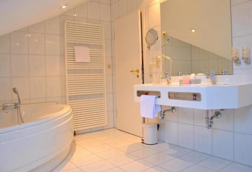 펜션 Restaurant Forstwirt