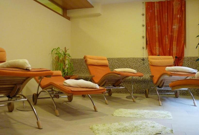 ペンション Landgasthof Hubertus