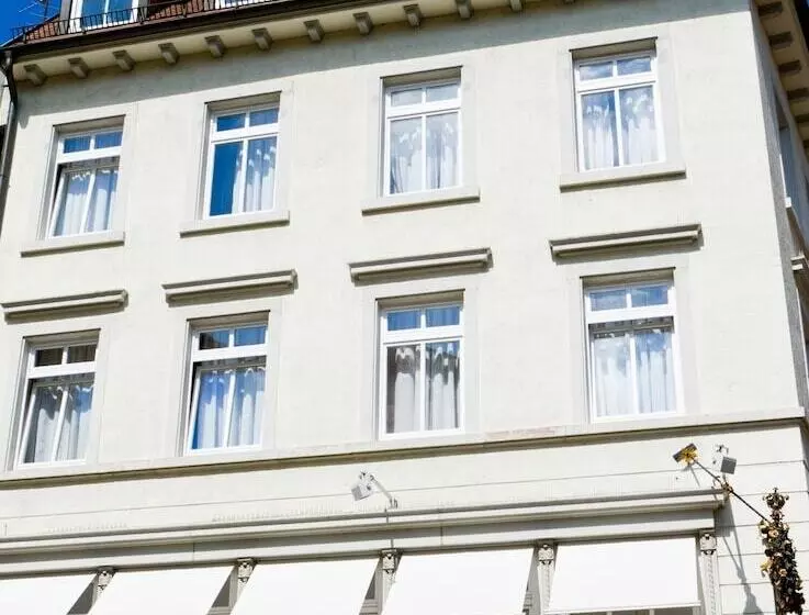 Suiten Hotel Dependance Laterne