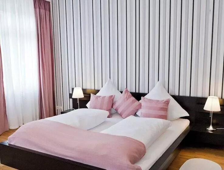 Suiten Hotel Dependance Laterne