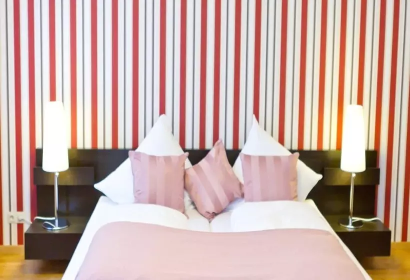 Suiten Hotel Dependance Laterne