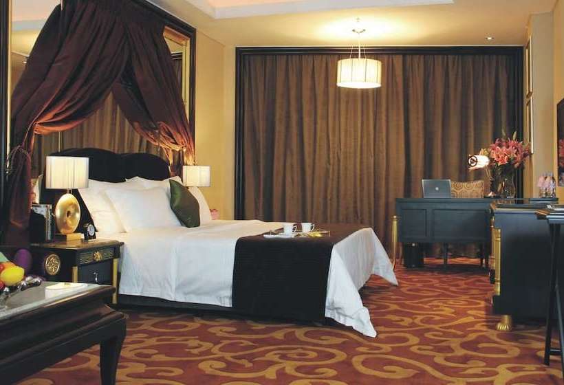 Отель Dongguan Silver World Garden