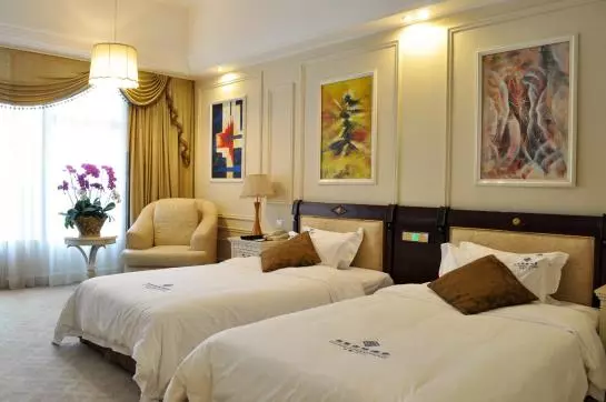 Отель Jiang Men Palace International