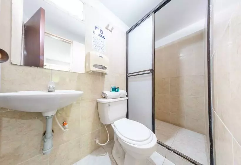 ホテル Ayenda Danilo