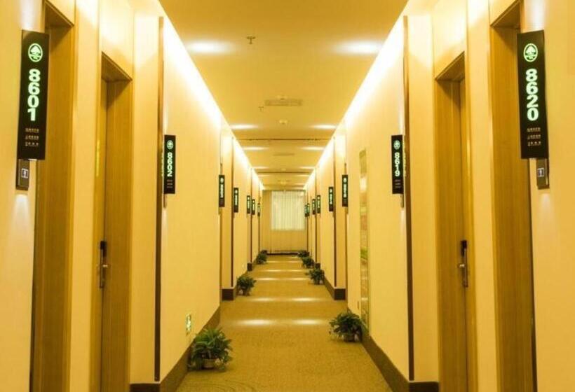 Отель Greentree Inn Jingjiang Xinjian Road Decheng Plaza