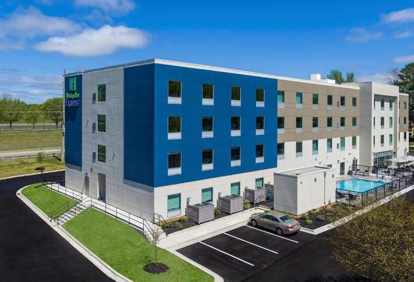 فندق Holiday Inn Express   Huntsville Space Center, An Ihg