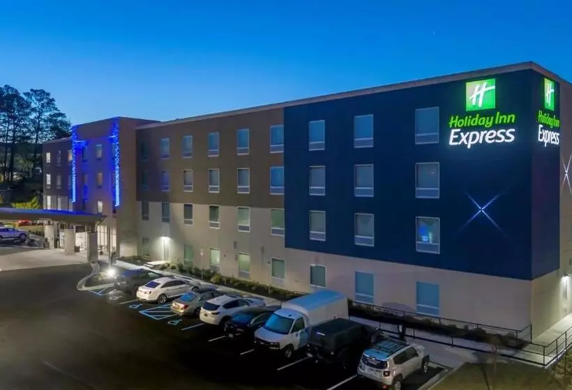 Hotelli Holiday Inn Express   Huntsville Space Center, An Ihg