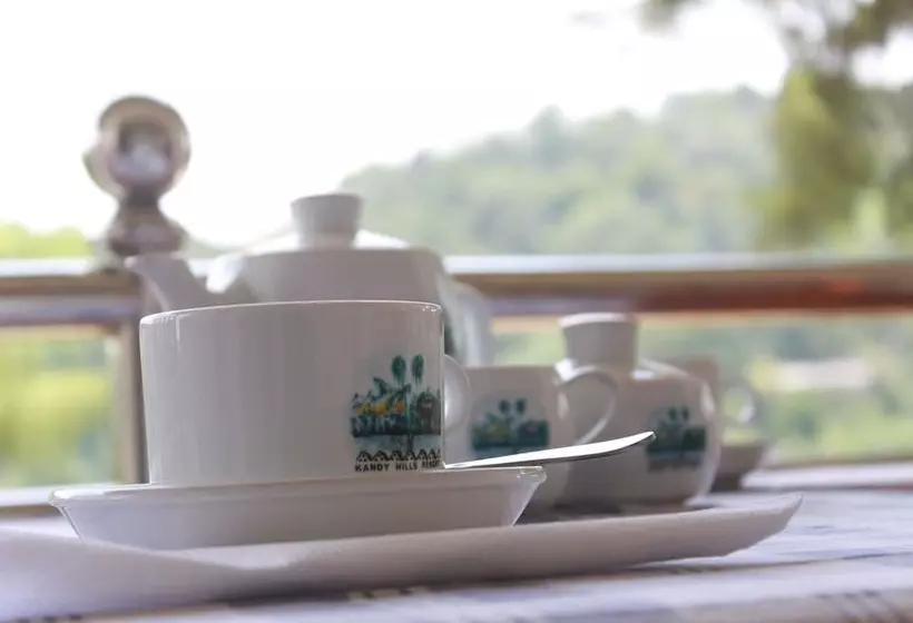 Hotelli Kandy Hills Resort
