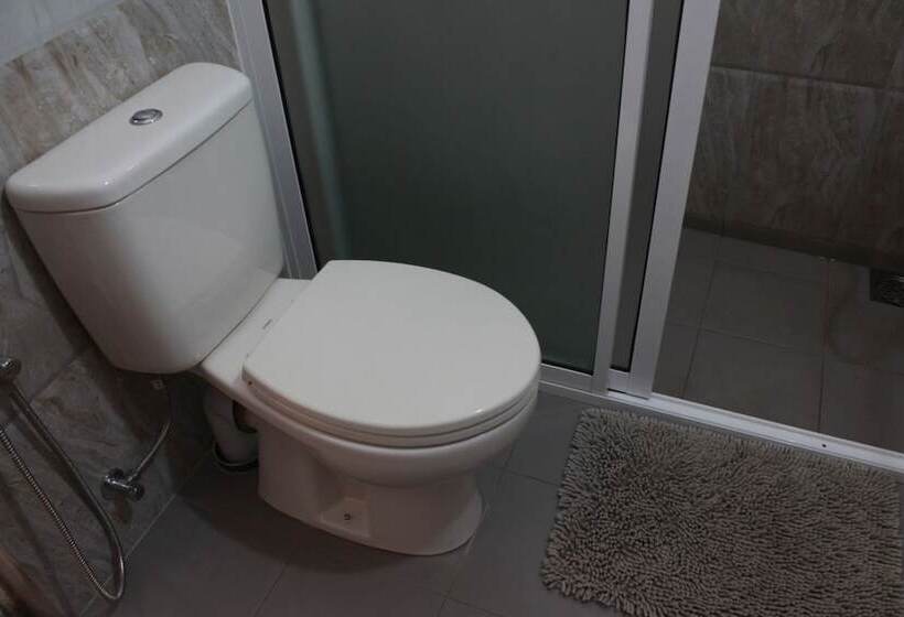 Hotel Kandy Hills Resort