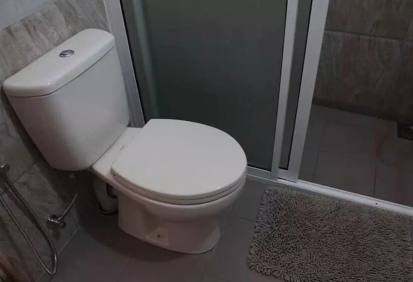 Hotelli Kandy Hills Resort