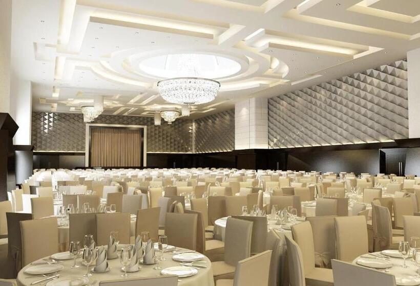 Raia Hotel & Convention Centre Kuching