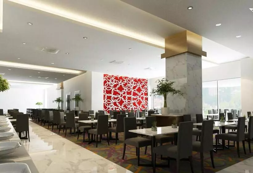 Raia Hotel & Convention Centre Kuching