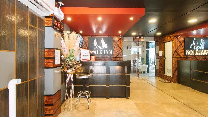 هتل Reddoorz @ Walk Inn