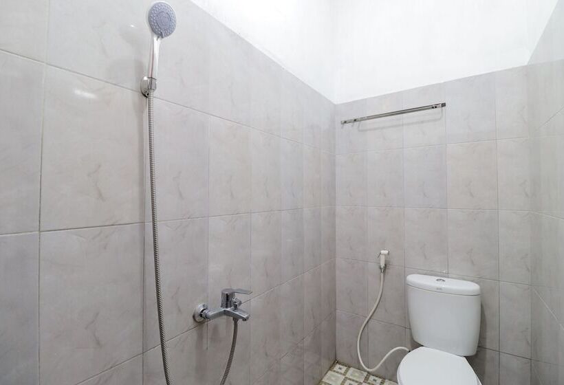 Pensão Omah Rohadi Syariah By Ndalem Beong