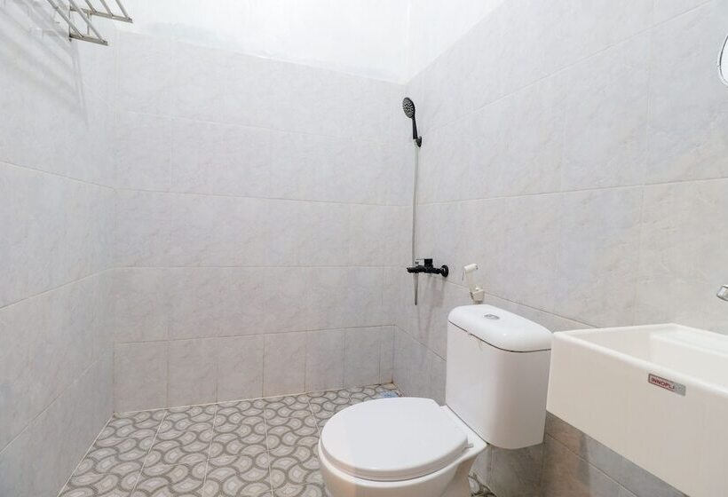 Pensão Omah Rohadi Syariah By Ndalem Beong