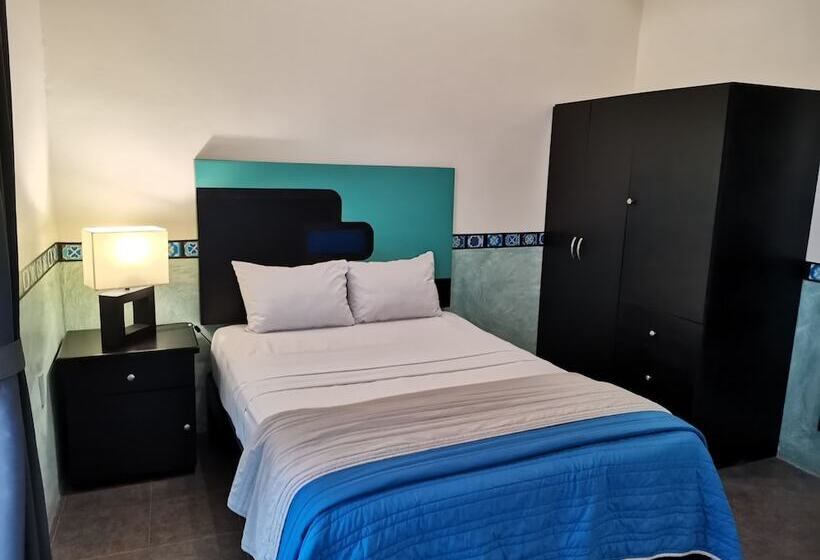 هتل Mesón Santa Clara