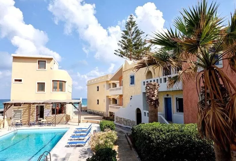 Hotelli Niros Beachfront Apart