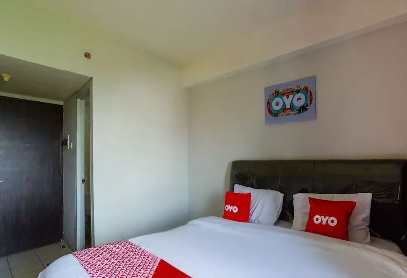 Hotelli Oyo 2582 Apartemen Serpong Green View