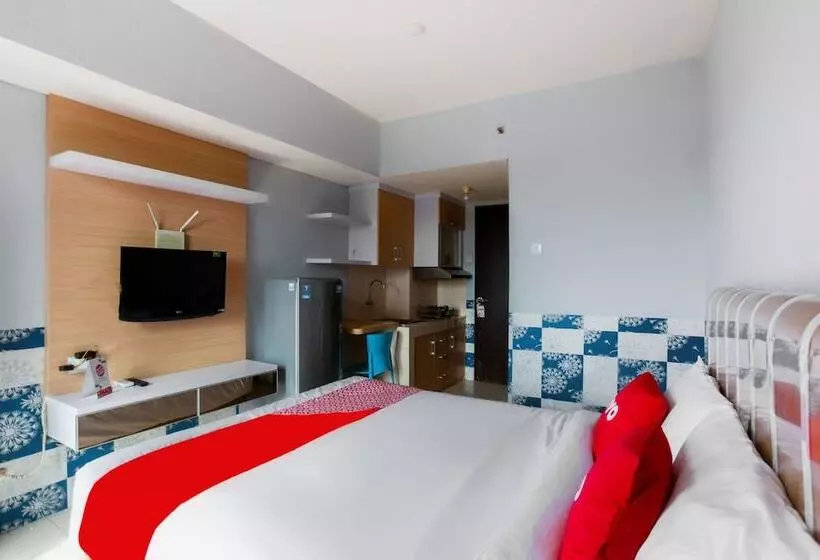 Hotelli Oyo 2582 Apartemen Serpong Green View