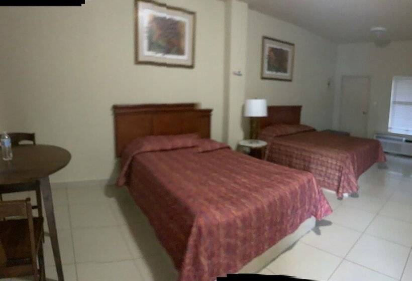 هتل Plaza Riviera