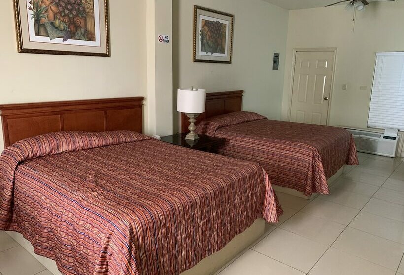 هتل Plaza Riviera