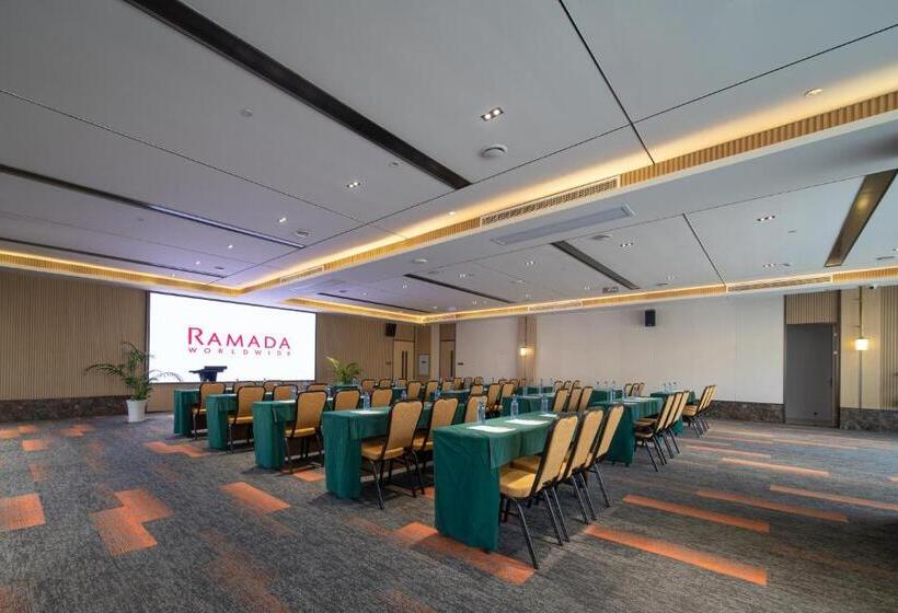 ホテル Ramada Guilin Yangshuo Resort