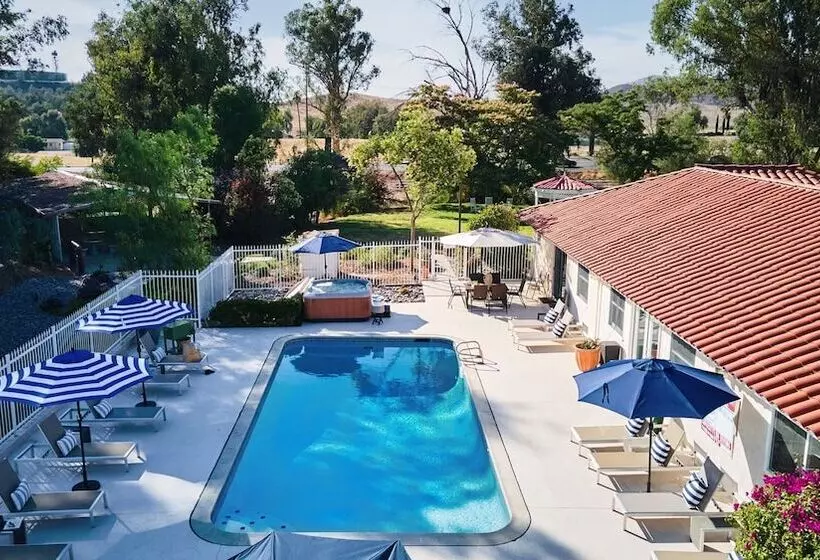 Merlot By Avantstay Exquisite Home W Pool And Stunning Patio