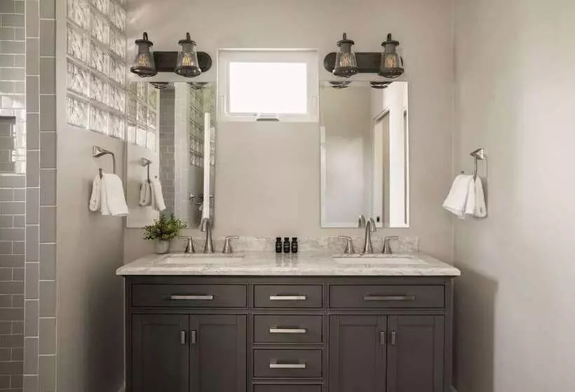 Merlot By Avantstay Exquisite Home W Pool And Stunning Patio