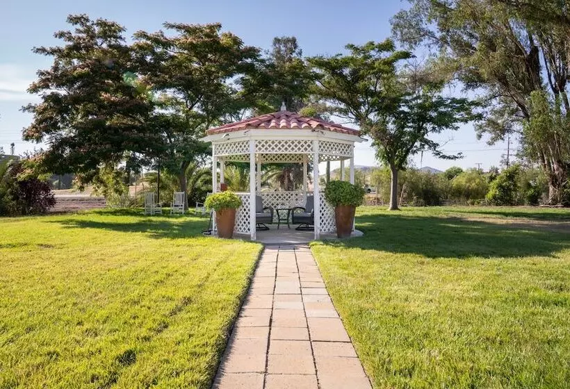 Merlot By Avantstay Exquisite Home W Pool And Stunning Patio