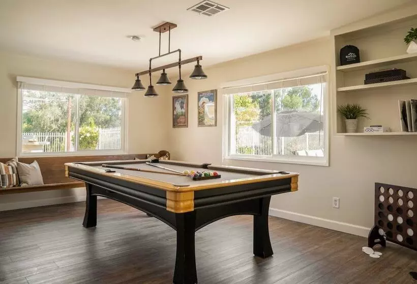 Merlot By Avantstay Exquisite Home W Pool And Stunning Patio