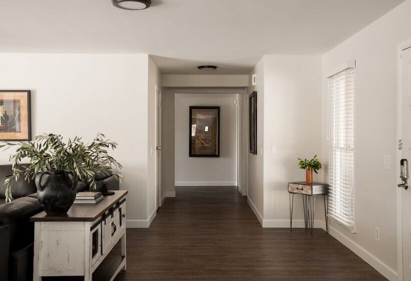 Merlot By Avantstay Exquisite Home W Pool And Stunning Patio