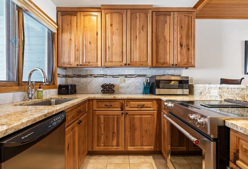 Riverside Condos A103 By Avantstay Condo Close To Downtown, Town Park & Ski Lift #8