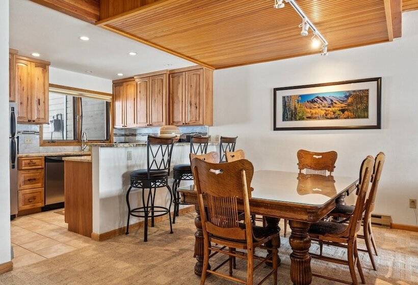 Riverside Condos A103 By Avantstay Condo Close To Downtown, Town Park & Ski Lift #8