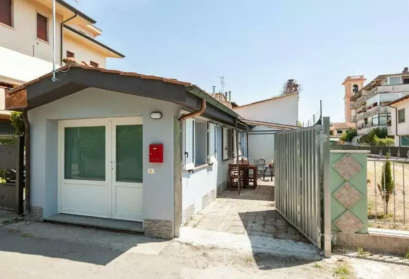Sole&amore Apartment   By Host4u