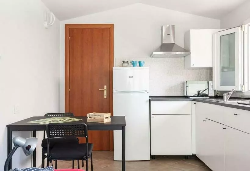 Sole&amore Apartment   By Host4u