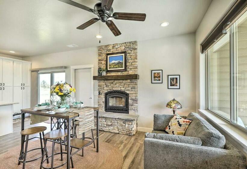 Sunny Flagstaff Home With Natl Forest Access!