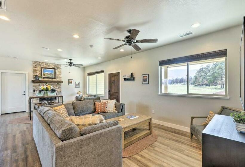 Sunny Flagstaff Home With Natl Forest Access!