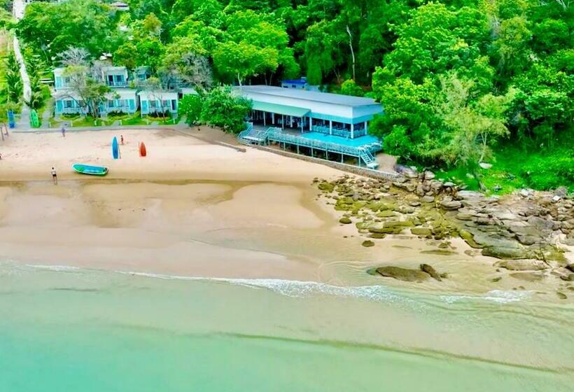 Alberg Bodega Beach Resort