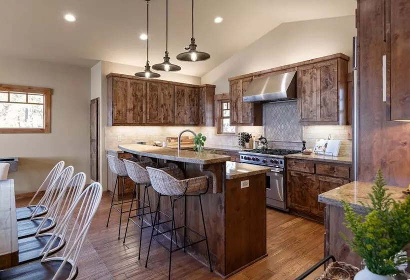 Atkinson By Avantstay Lake Front Home W Stunning Views In Tahoe Vista