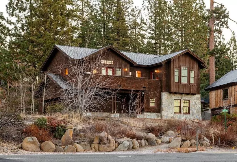 Atkinson By Avantstay Lake Front Home W Stunning Views In Tahoe Vista