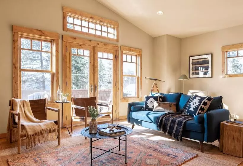 Atkinson By Avantstay Lake Front Home W Stunning Views In Tahoe Vista