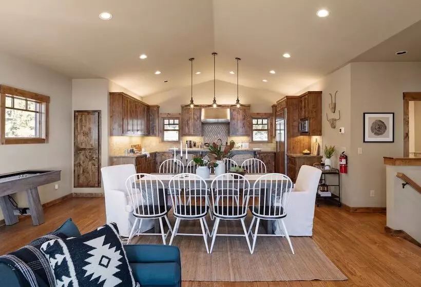 Atkinson By Avantstay Lake Front Home W Stunning Views In Tahoe Vista