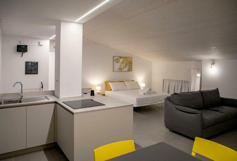 Nocleg ze śniadaniem Car.ma Comfy Rooms