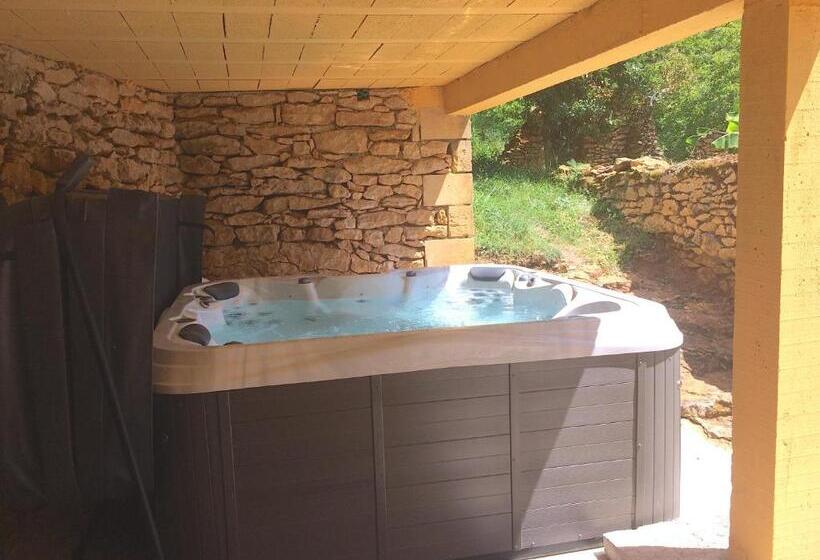 צימר Domaine La Salvagie, Chambres D Hôtes Avec Spa, Sauna, Piscine, Massages