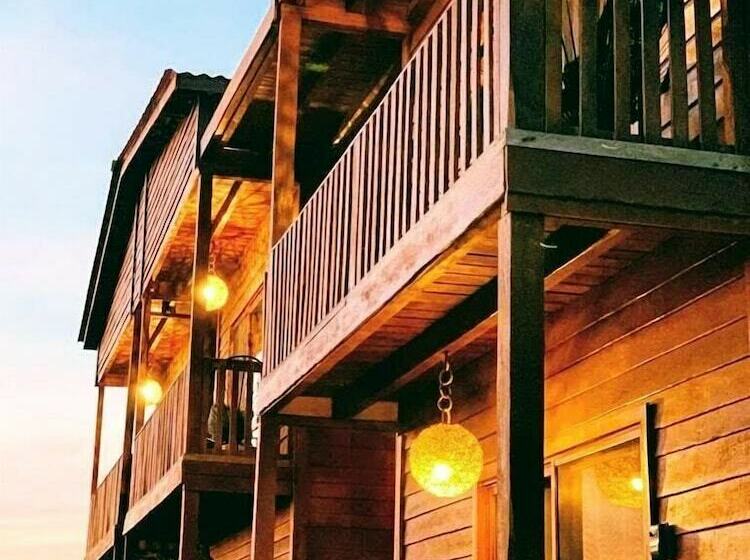 Hotelli Ecoco Holbox   Ecochic   Cabañas De Madera   Holbox Retreat