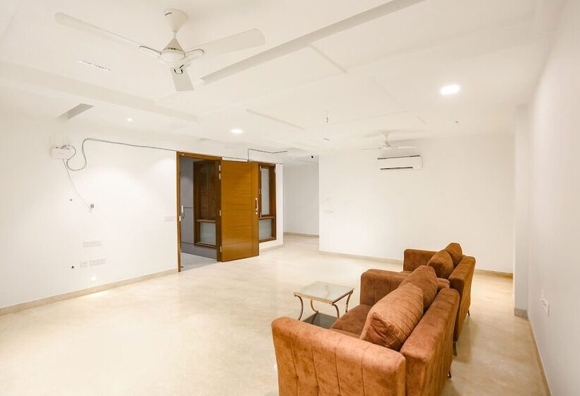 בית מלון כפרי Fabexpress Aerosky Deluxe