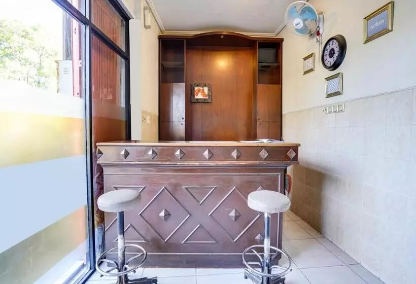 Hotelli Oyo 91511 Ampel Residence Syariah