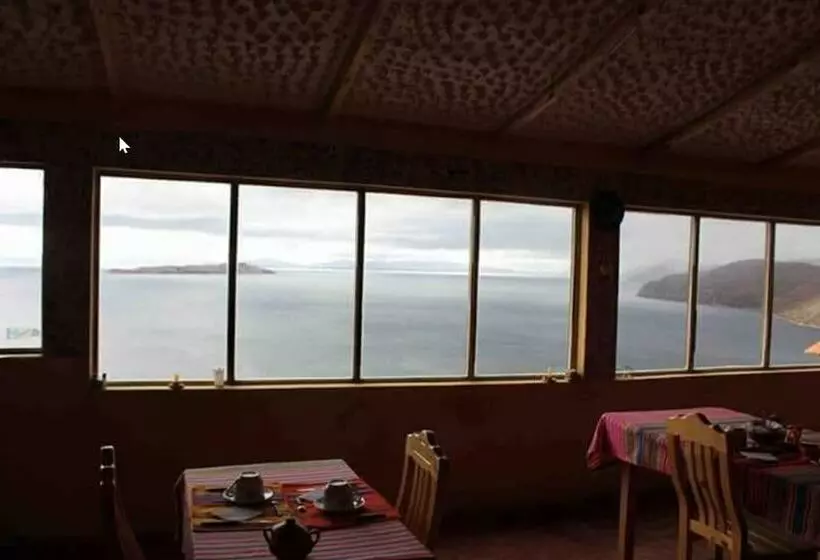 هتل Refugio Ecologico Kalluchi