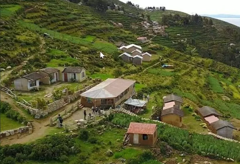 هتل Refugio Ecologico Kalluchi